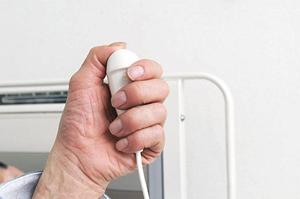 仙台の懸田歯科医院で「見えない修正」を