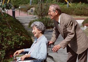 リンガル矯正を提供する吹田市の歯科医院